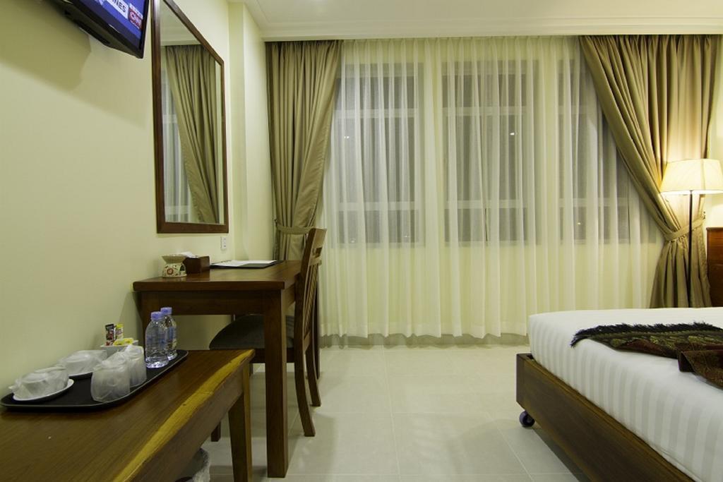 โรงแรมโรส เอมเมอรัลด์ พนมเปญ ภายนอก รูปภาพ
